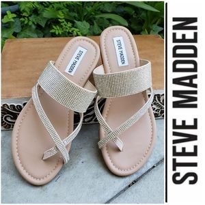 Steve Madden | Shoes | Sassy Steve Madden Rhinestone Flat Sandals | Poshmark